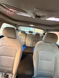 هیۆندای ئەلەنترا